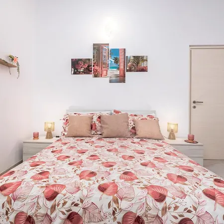 350 - La Casa Del Levante 15 Min A Piedi E Mare Апартаменты