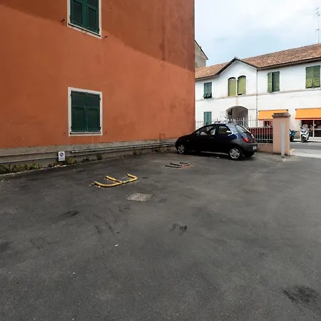 350 - La Casa Del Levante 15 Min A Piedi E Mare Апартаменты *